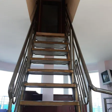 Sunset فندق لوزينيتس