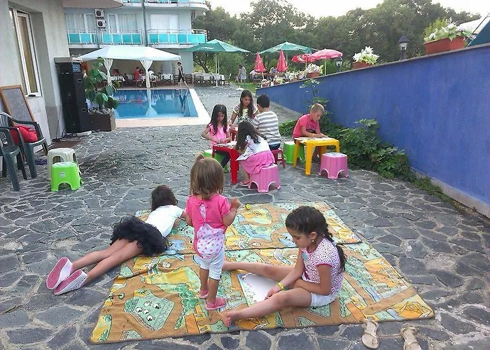 Sunset Отель 3*