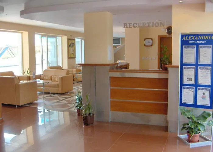 Отель Sunset 3*